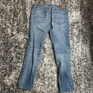 American Eagle Men's Blue Jeans